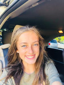 Meet your Posher, Kenzie